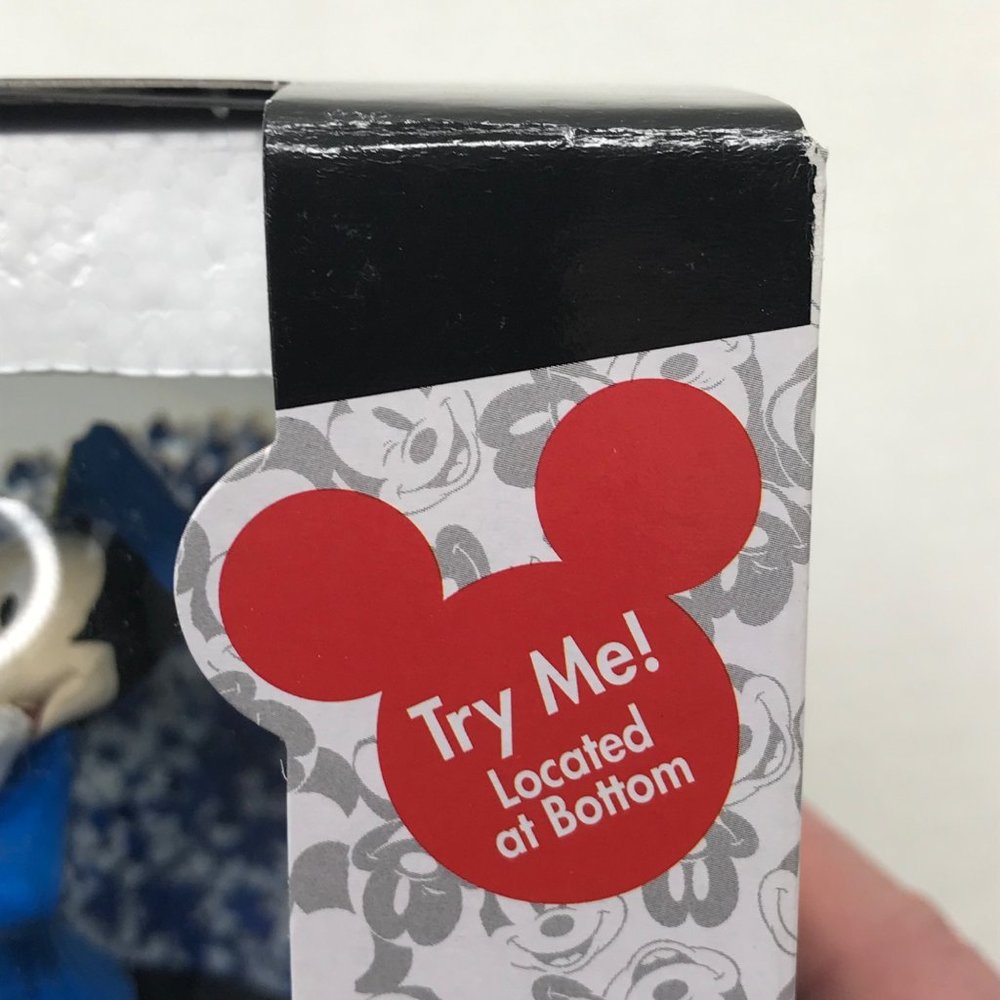 Disney Mickey Mouse Musical Water Globe 2021 Graduation Theme New In Package - Picture 10 of 10